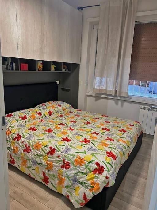 Piazza Bologna Apartamento